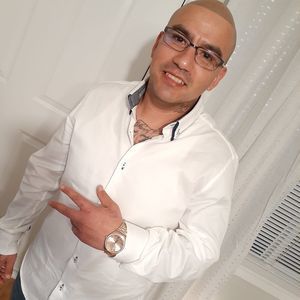 Meet your Posher, Ricky